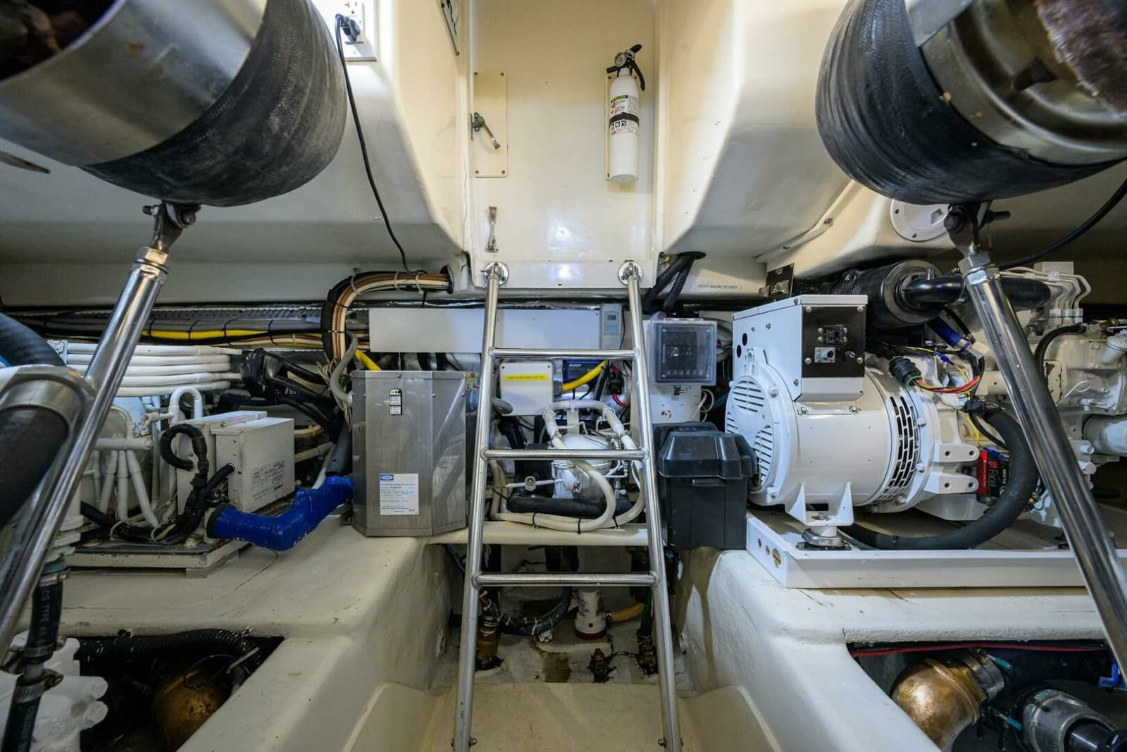 2006 Ocean Yachts 57 Super Sport - Photo 56