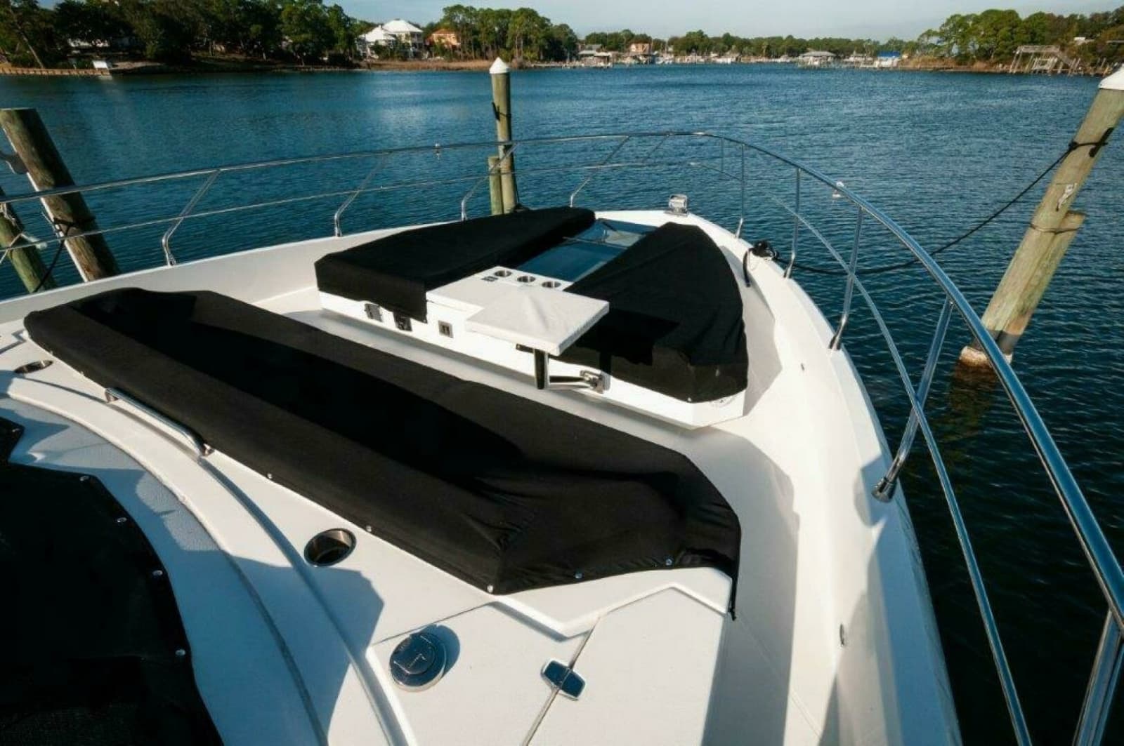 2019 Cruisers Yachts 60 Cantius - Photo 42