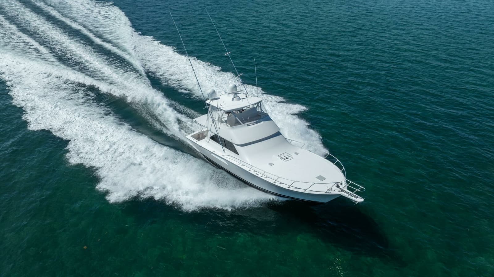2006 Viking 52 Convertible - Photo 41