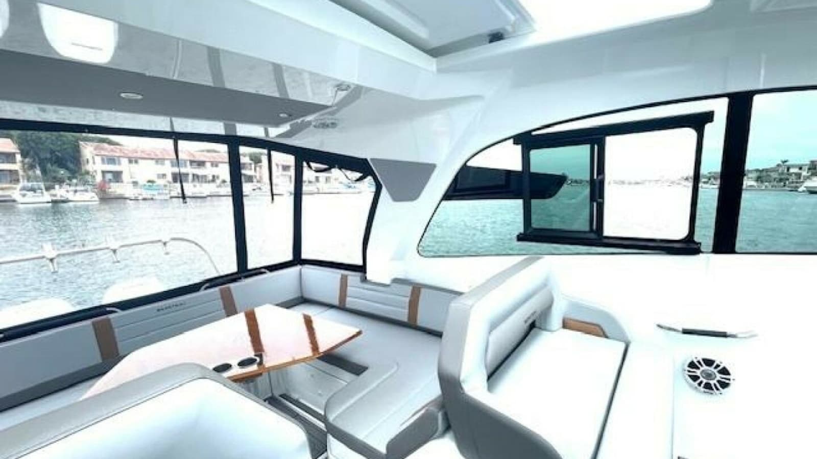 2022 Beneteau 32 Gran Turismo - Photo 9
