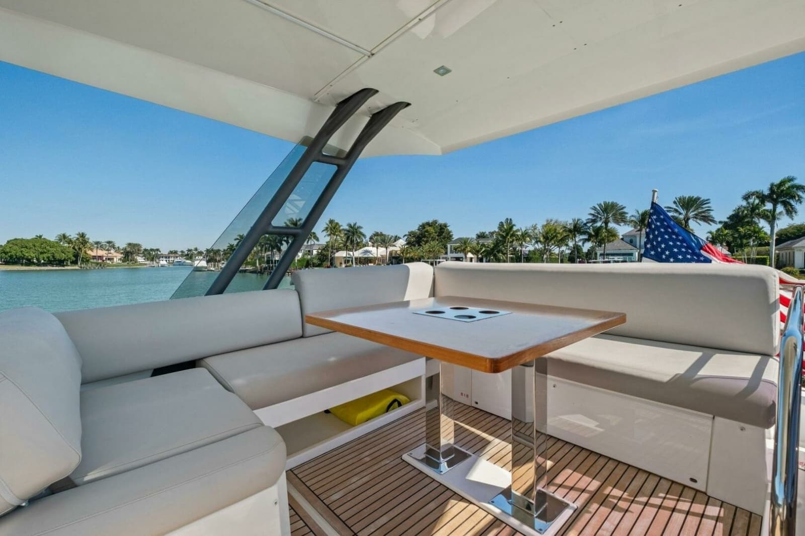 2022 Prestige 520 Flybridge - Photo 61
