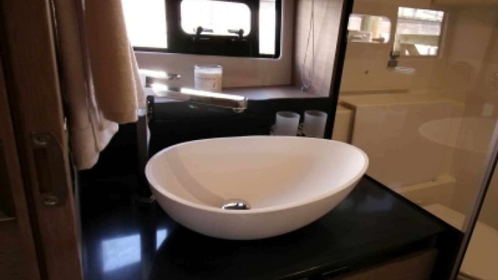 2018 Prestige 460 - Photo 27