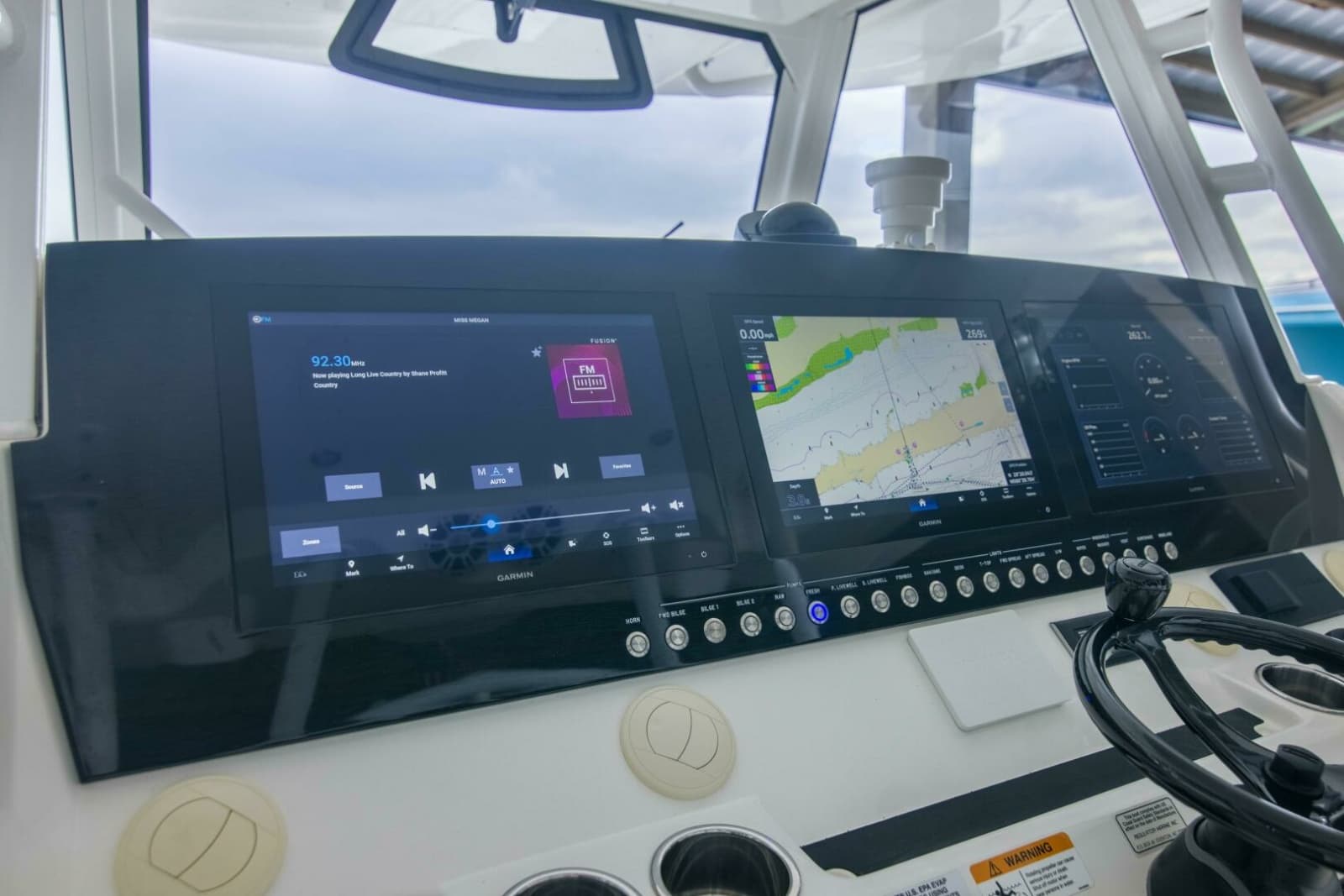 2021 Regulator 41 Center Console - Photo 7