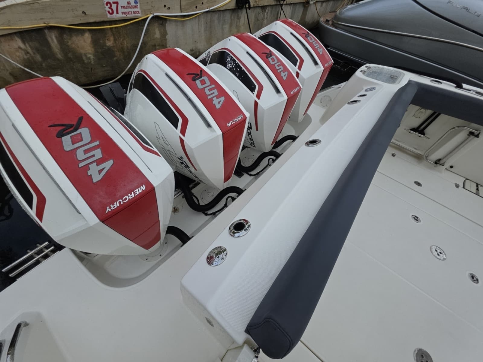 2021 Boston Whaler 420 Outrage - Photo 54