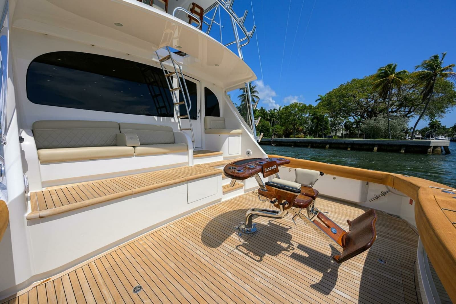 2021 Viking 72 Convertible - Photo 35