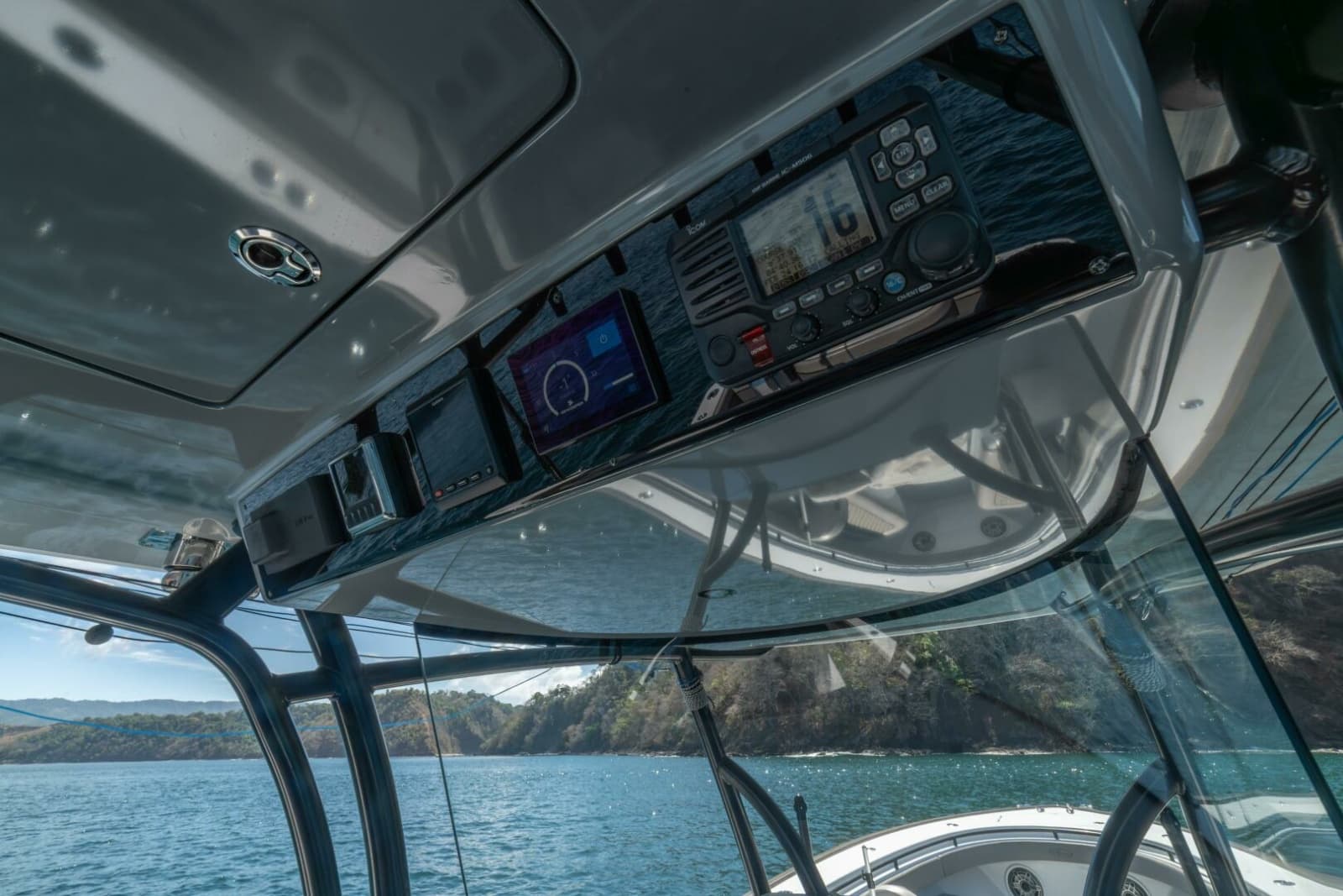 2021 Valhalla Boatworks V-37 - Photo 19