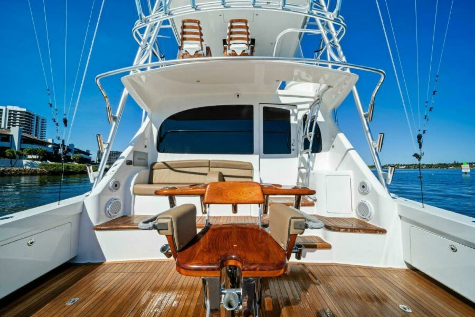 2016 Viking 55 Convertible - Photo 5
