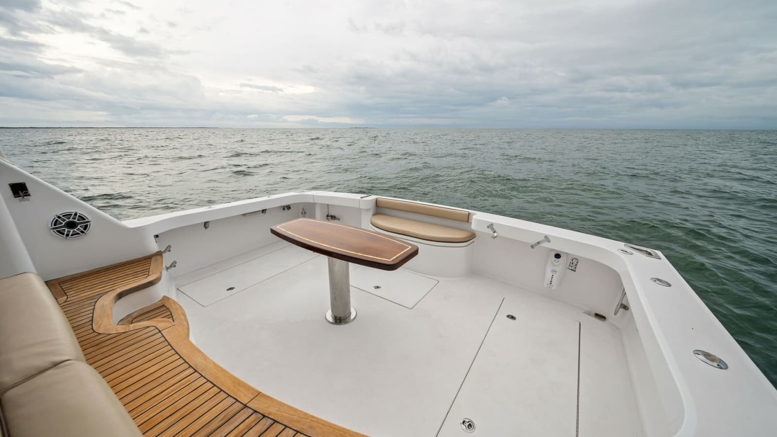 2017 Hatteras GT 45X - Photo 45