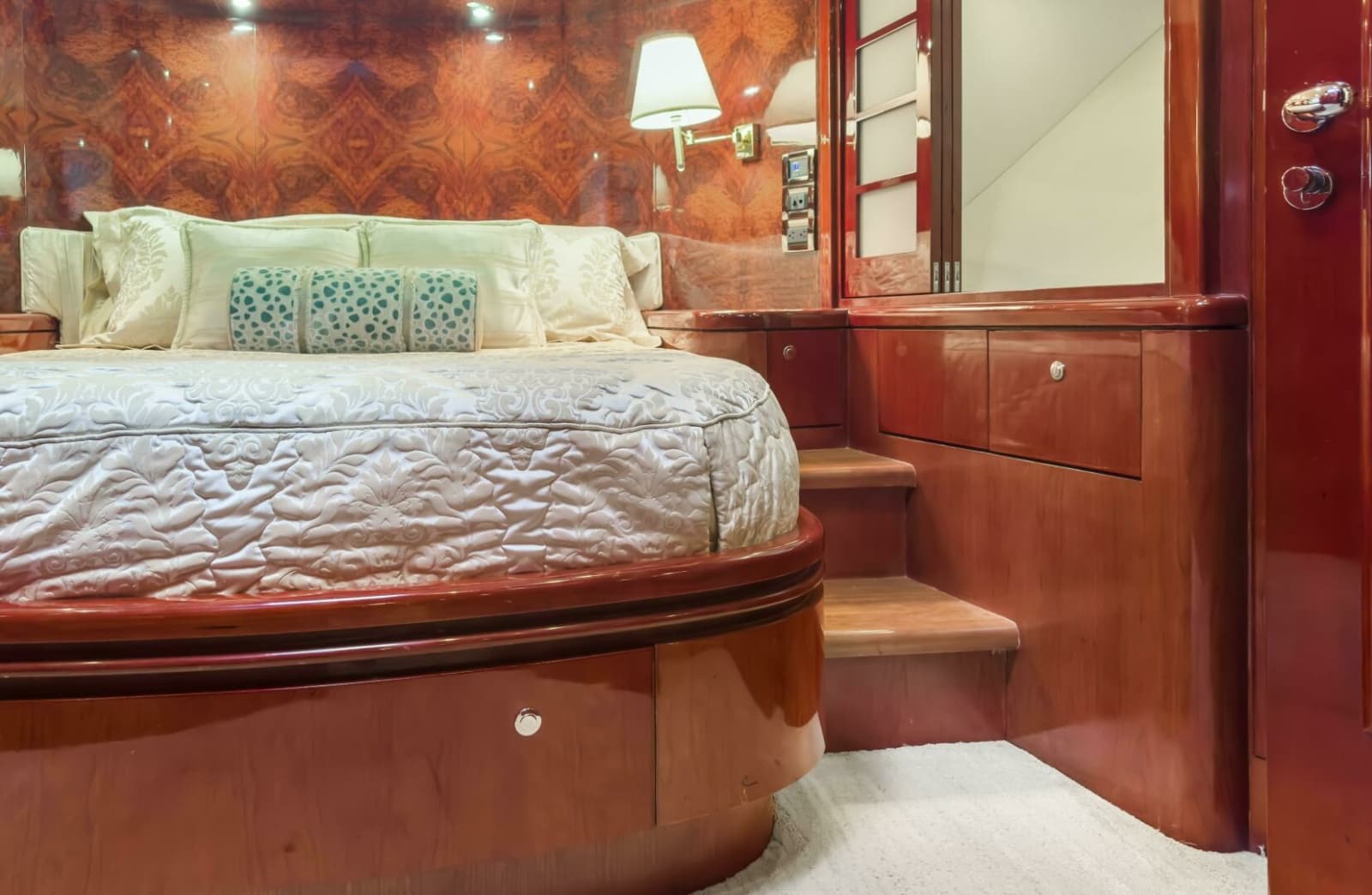 2005 Ocean Alexander 80 motoryacht - Photo 49