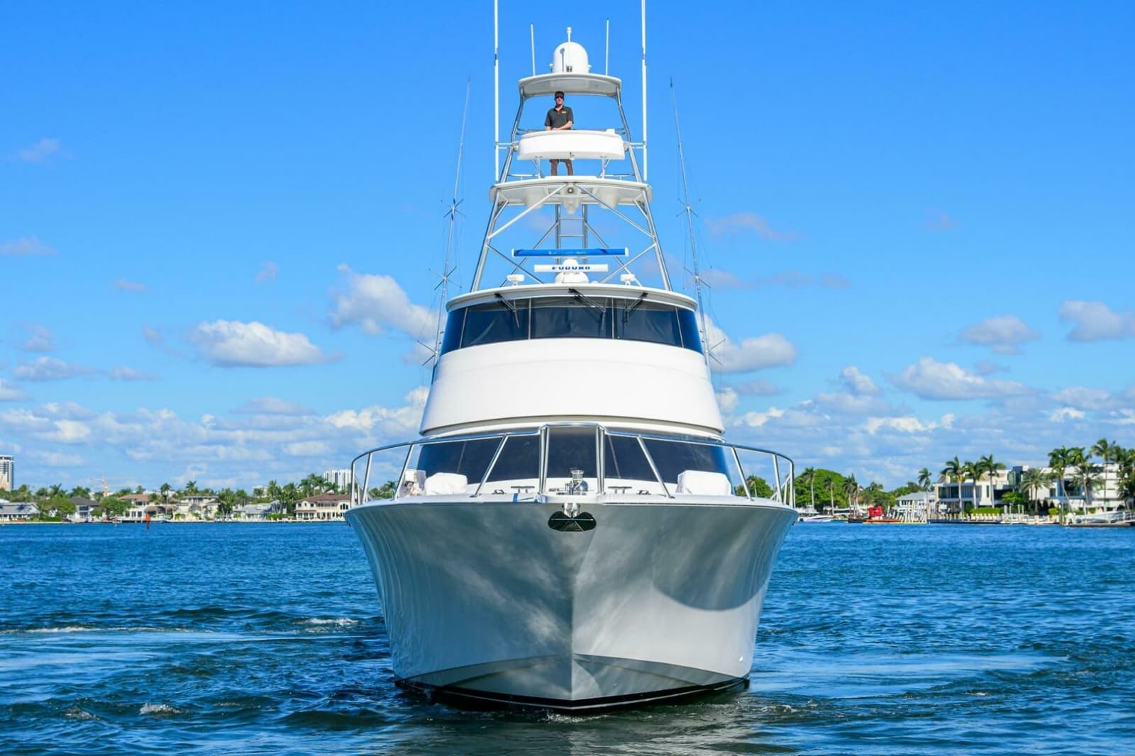 2014 Viking 76 Enclosed Bridge - Photo 6