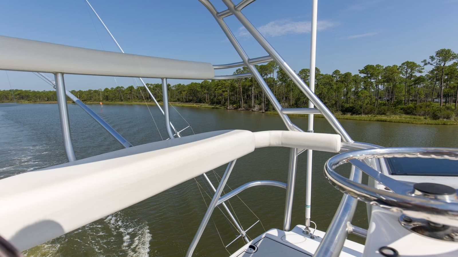2005 Viking 61 Enclosed Bridge - Photo 34