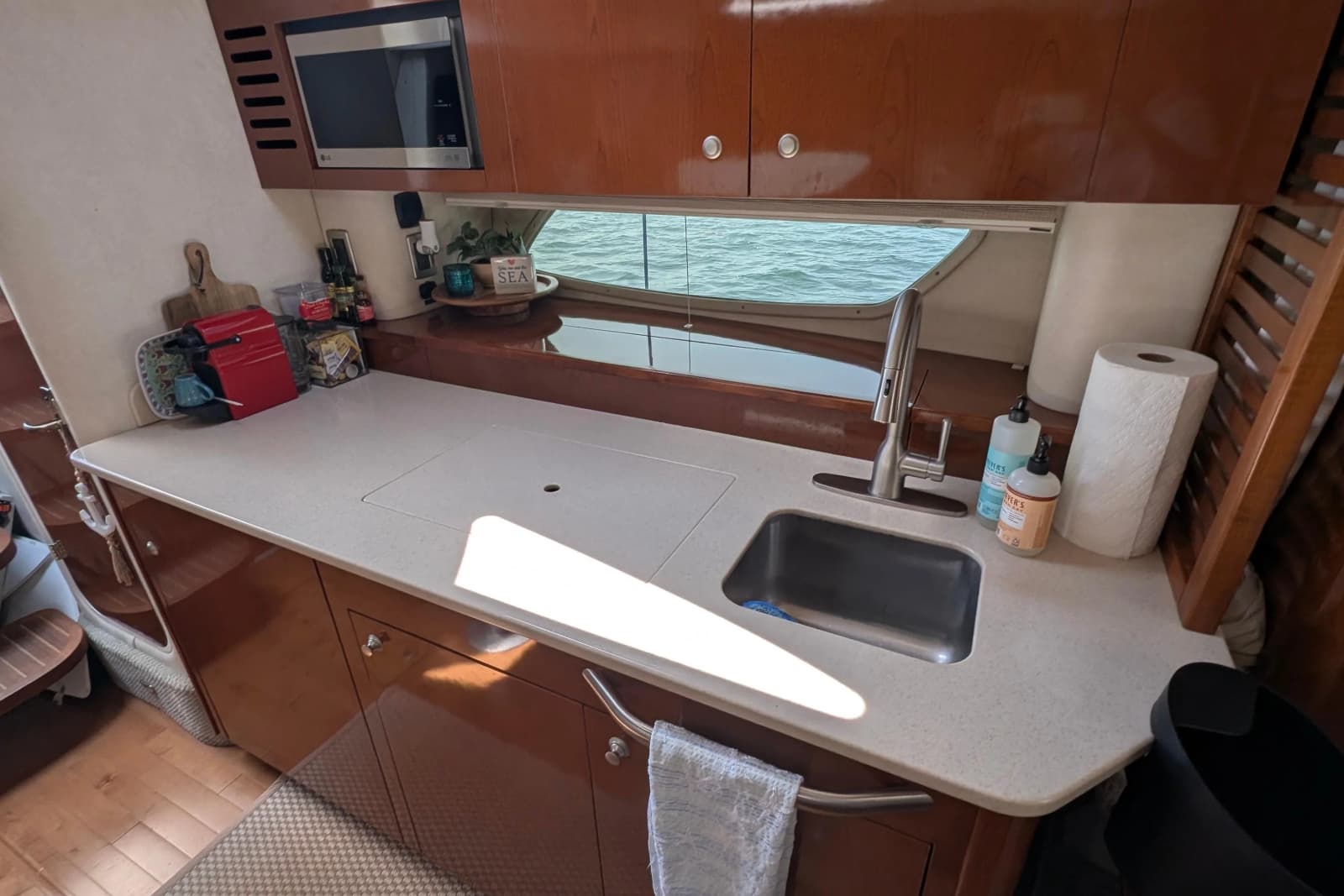 2009 Sea Ray 350 Sundancer - Photo 6