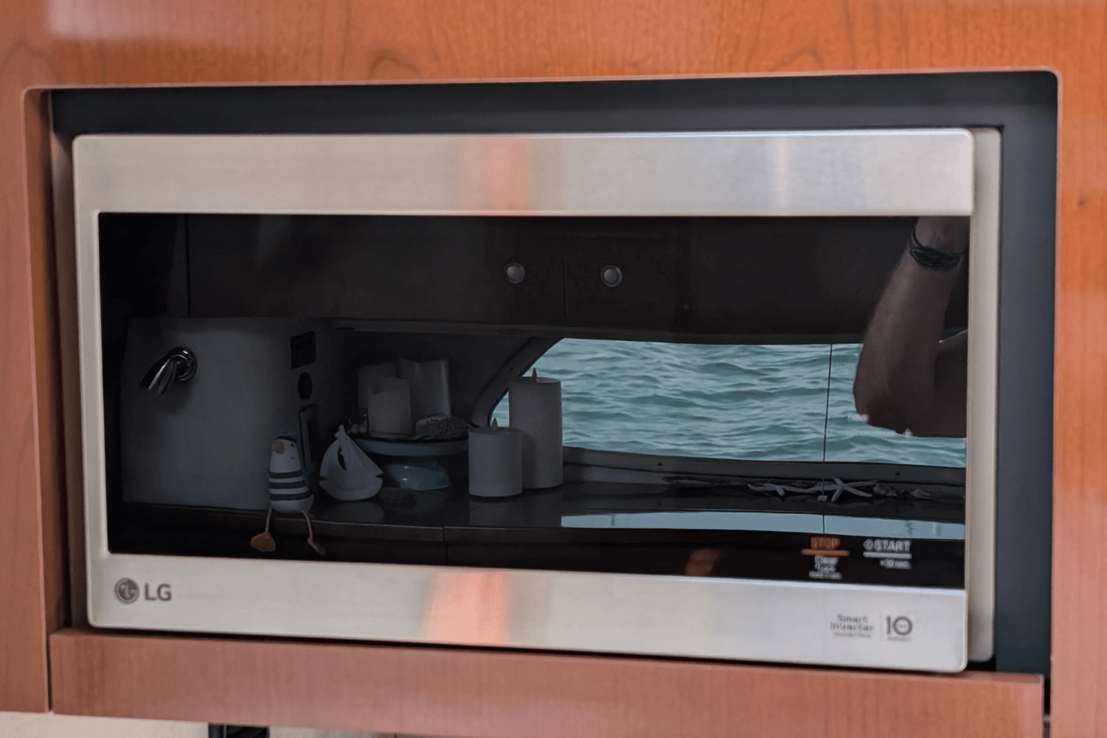 2009 Sea Ray 350 Sundancer - Photo 27