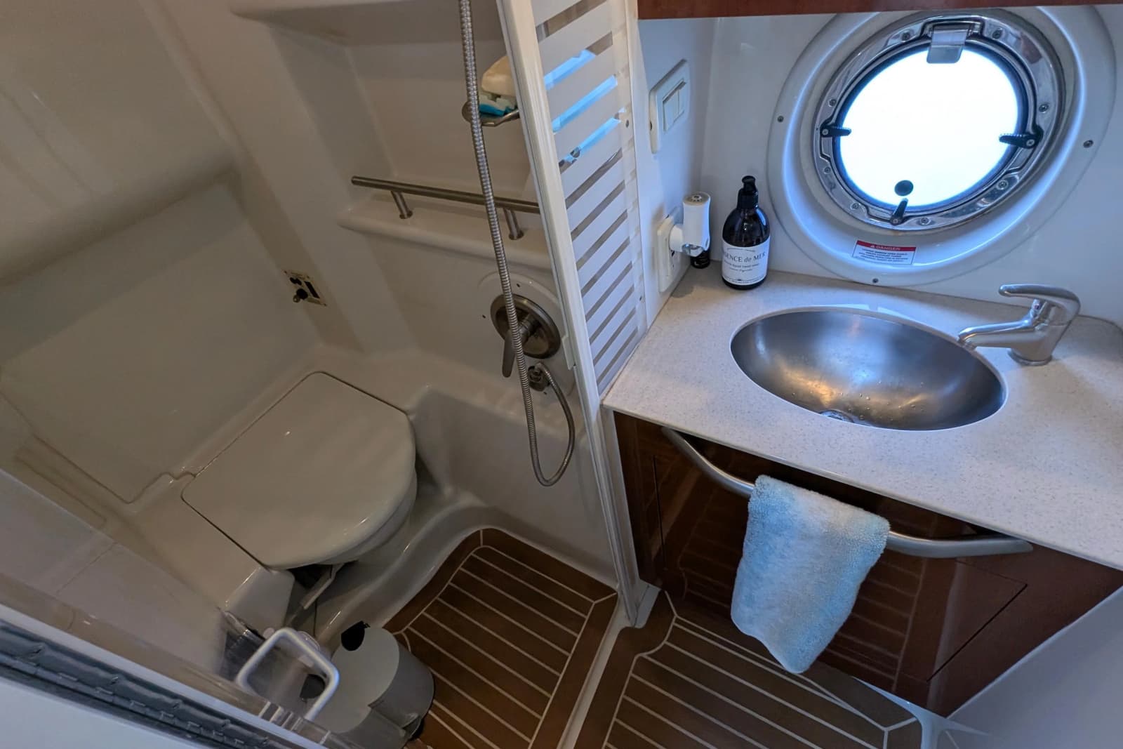 2009 Sea Ray 350 Sundancer - Photo 31
