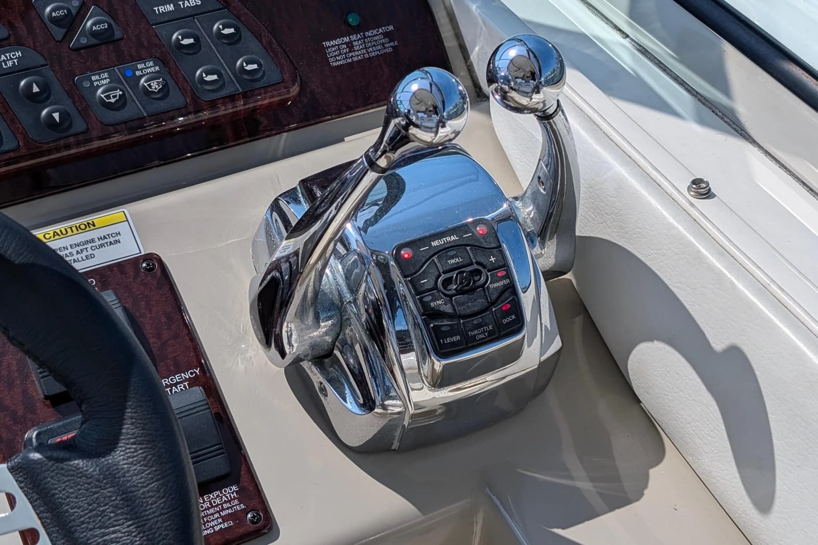2009 Sea Ray 350 Sundancer - Photo 17