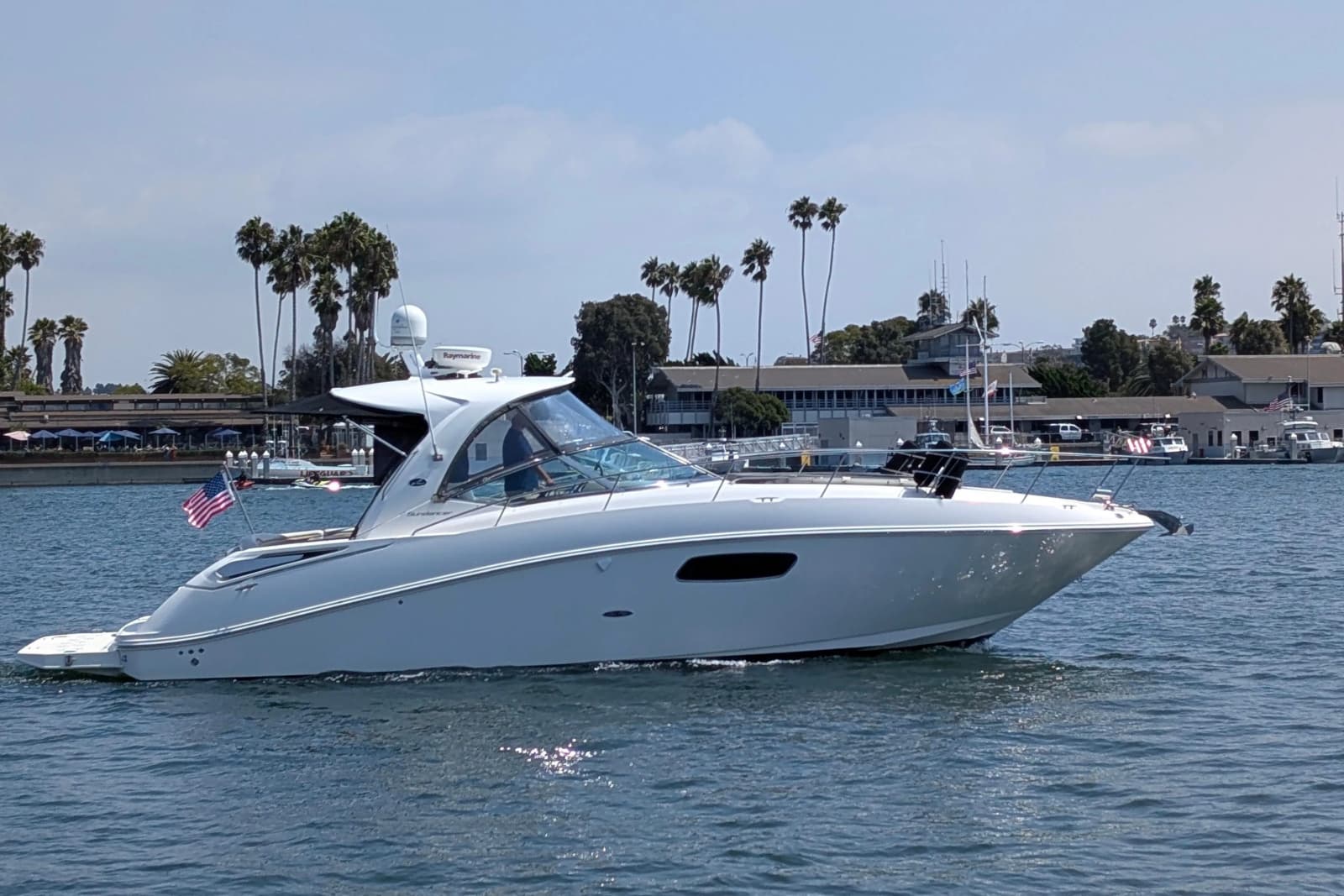 2009 Sea Ray 350 Sundancer - Photo 1