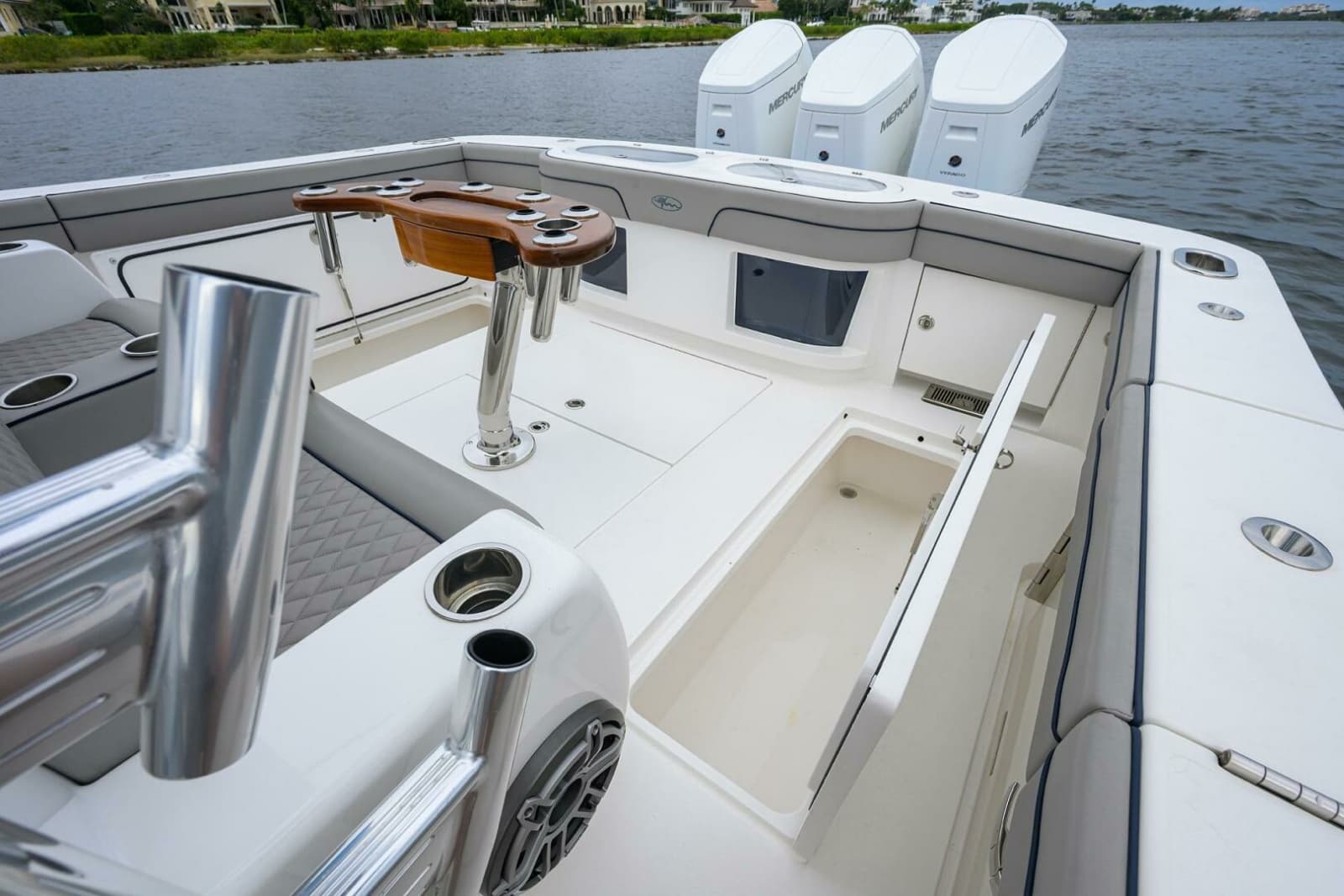 2023 Valhalla Boatworks V-46 - Photo 8