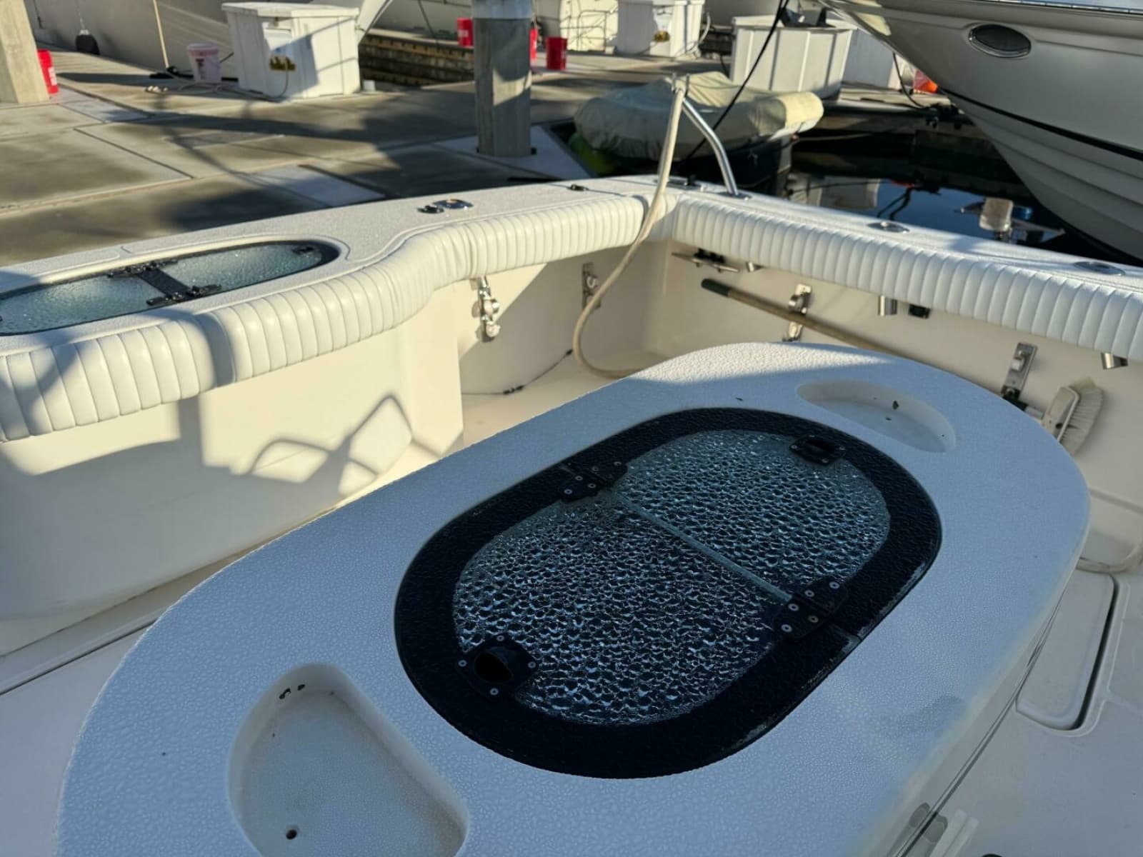 2015 Tiara Yachts 4300 Open - Photo 30