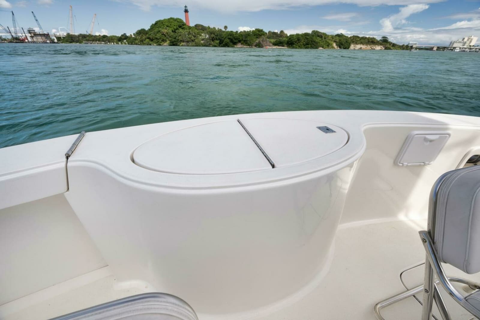 2004 Ocean Yachts 57 Enclosed Bridge Convertible - Photo 21