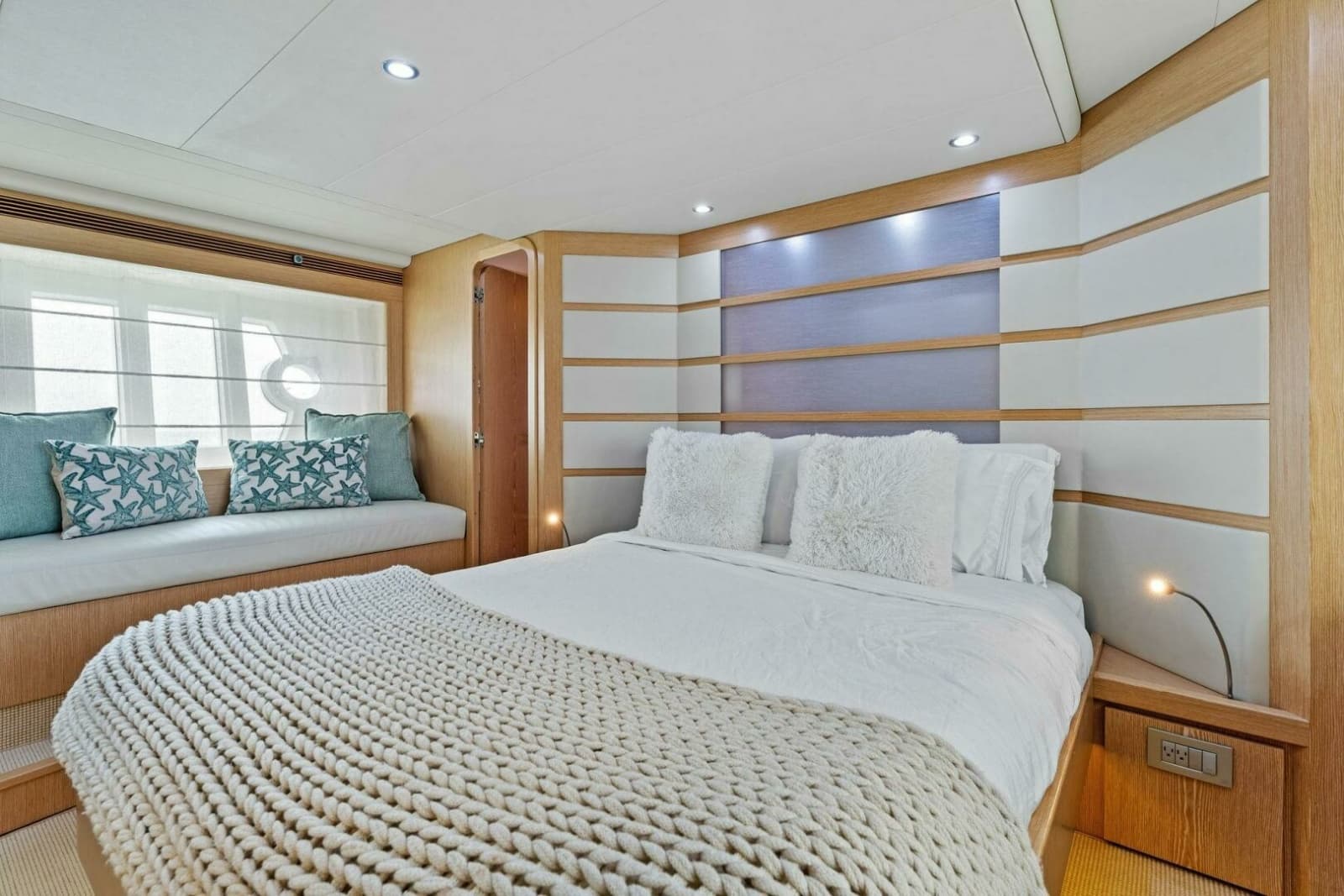2013 Ferretti Yachts 620 - Photo 6