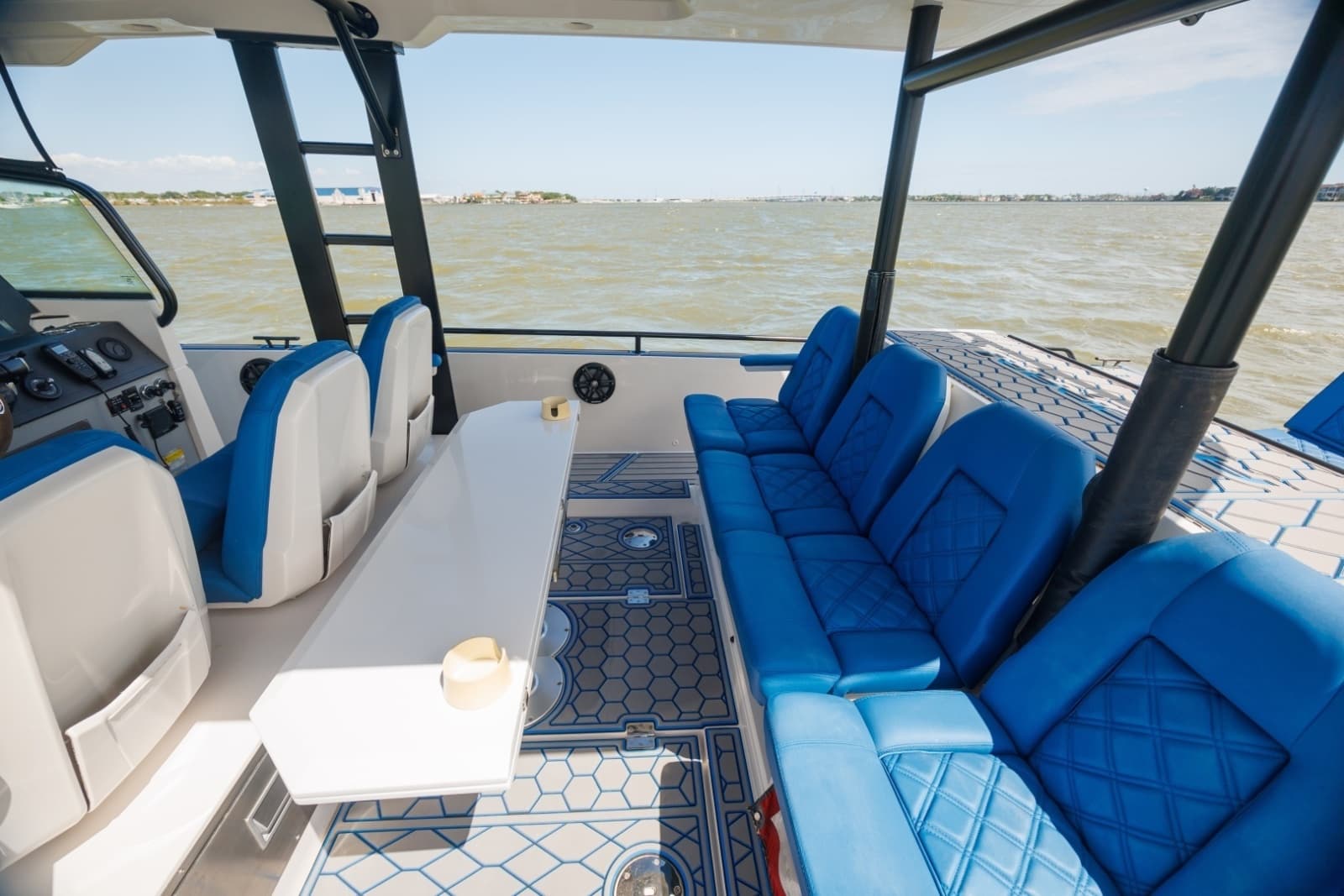 2019 Axopar 37 Sun Top - Photo 47