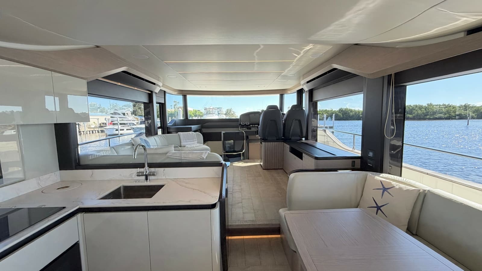 2026 Absolute Navetta 58 - Photo 9
