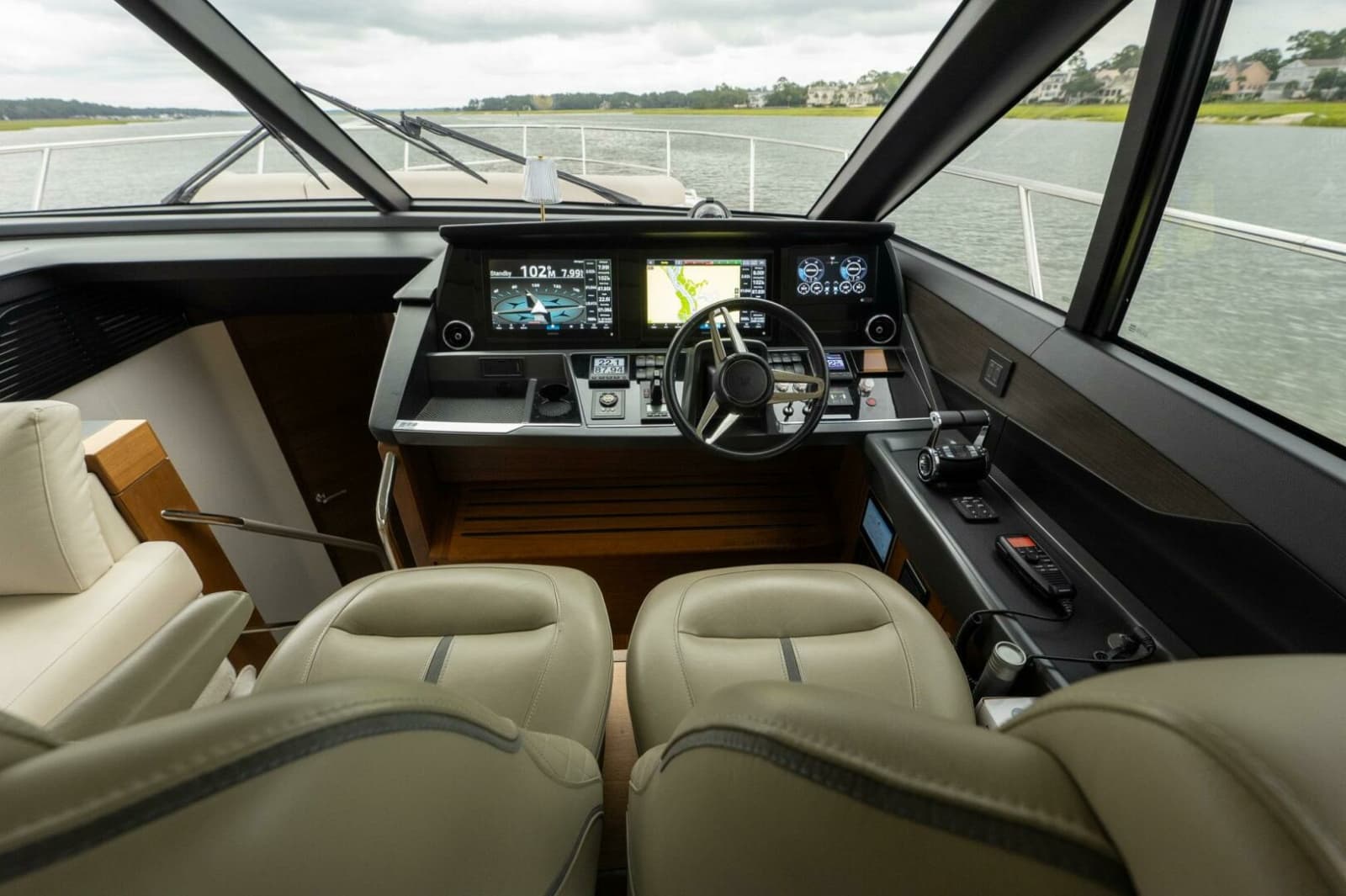 2021 Princess S62 - Photo 50