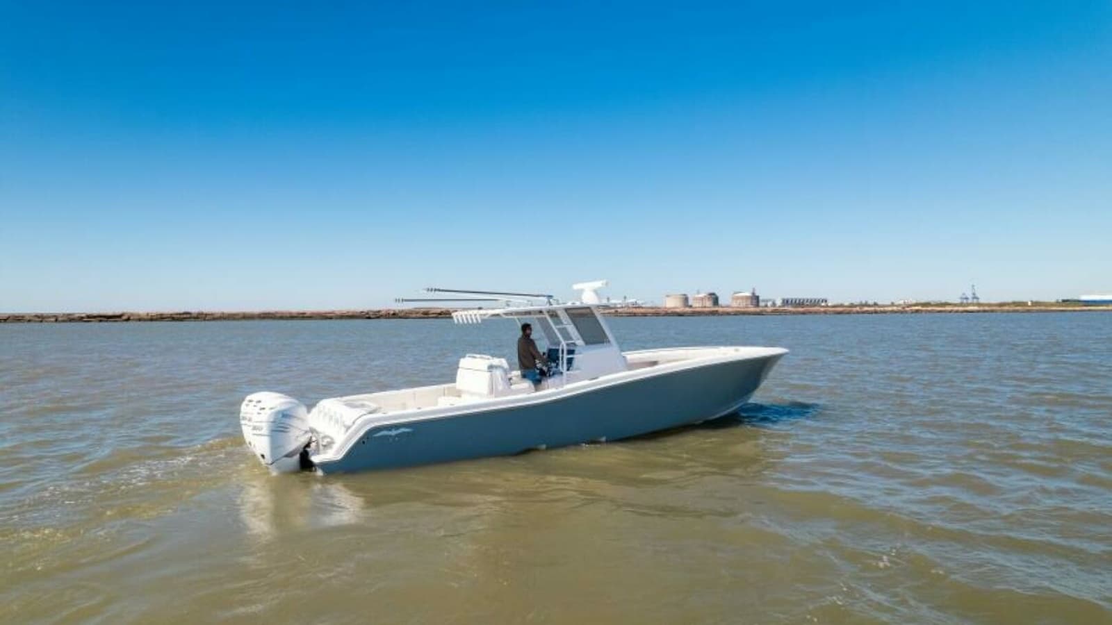 2019 Invincible 39 Open - Photo 48