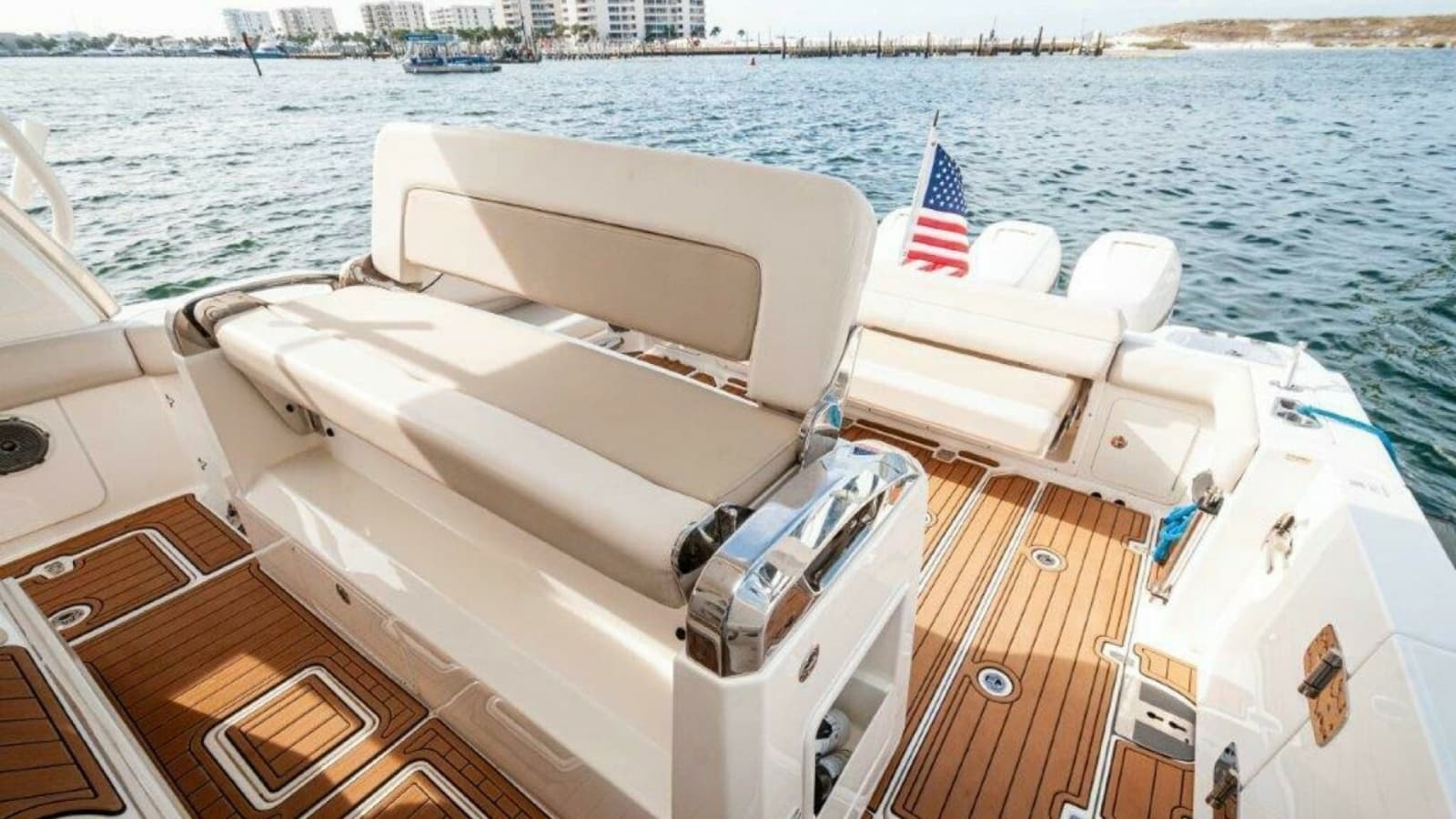 2018 Boston Whaler 420 Outrage - Photo 5