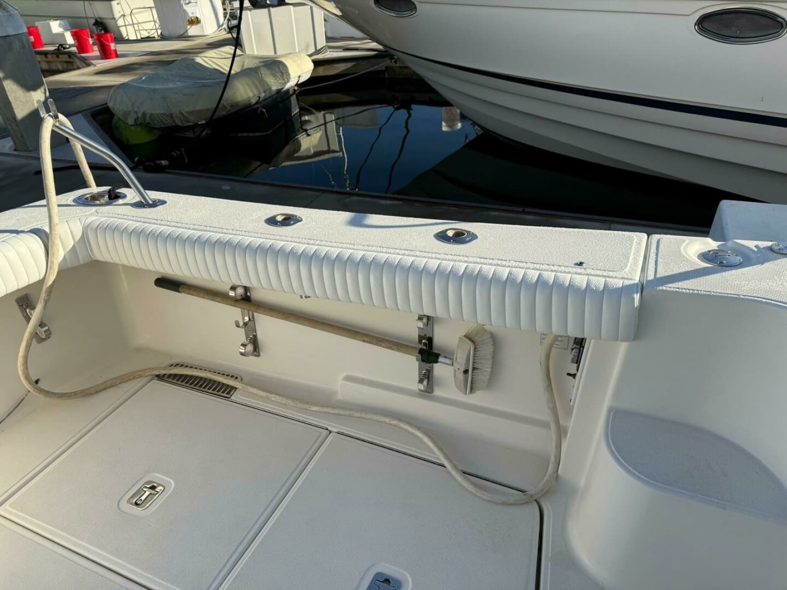 2015 Tiara Yachts 4300 Open - Photo 33