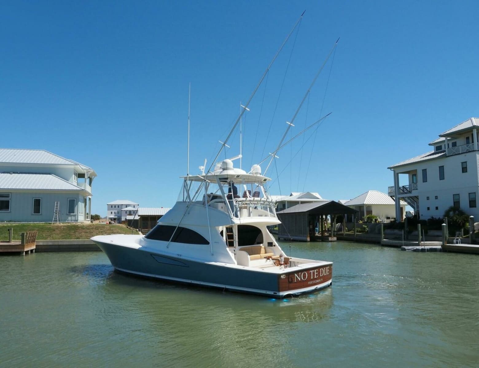 2017 Viking 52 Convertible - Photo 56
