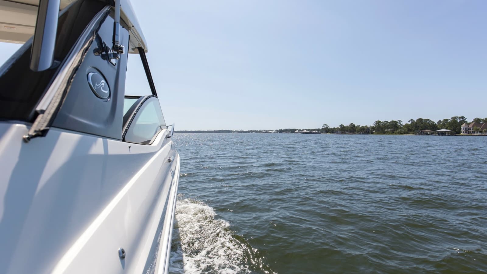 2022 Sea Ray 320 Sundancer OB - Photo 34