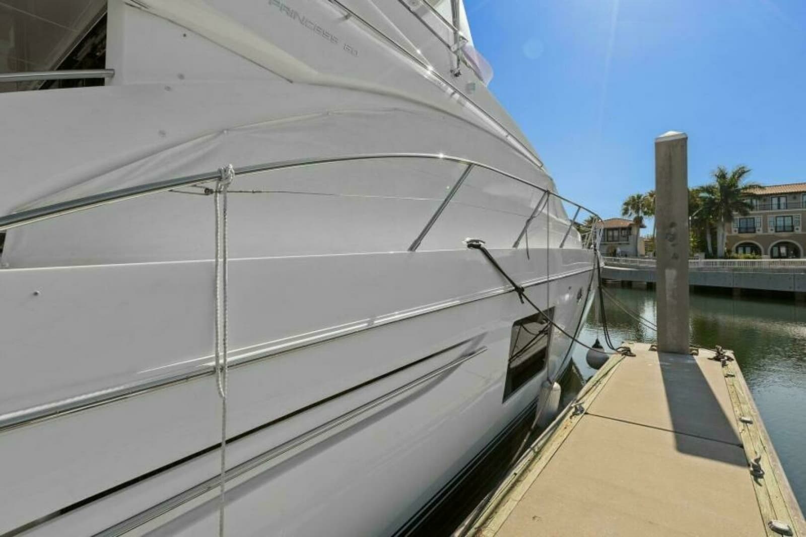 2016 Princess 60 Flybridge - Photo 77