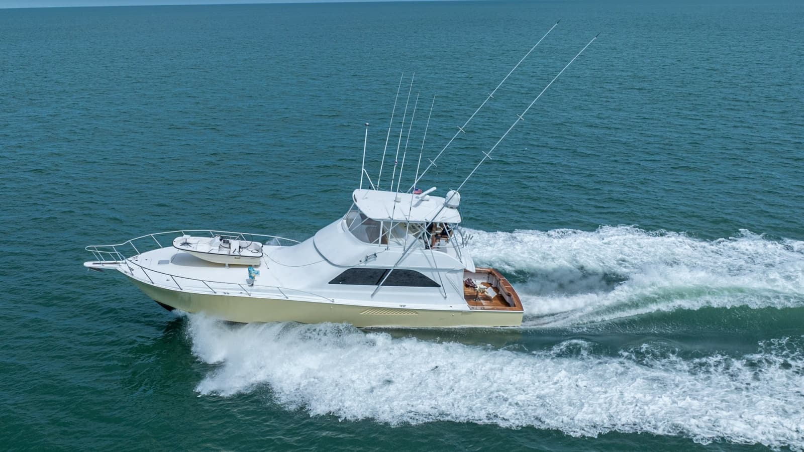 2002 Viking 61 Convertible - Photo 79