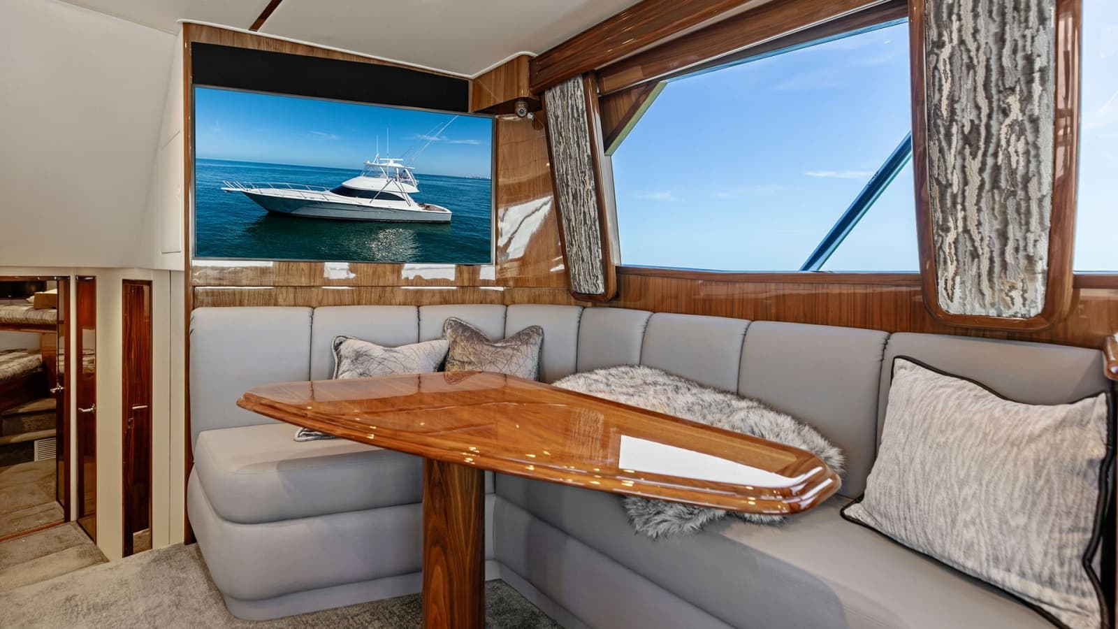 2024 Viking 54 Convertible - Photo 37
