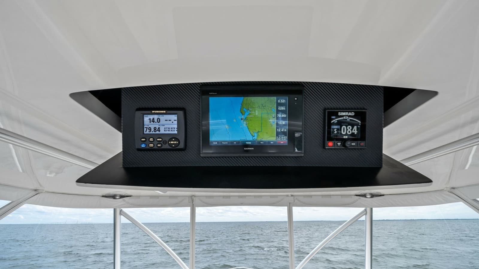 2013 Viking 55 Convertible - Photo 45