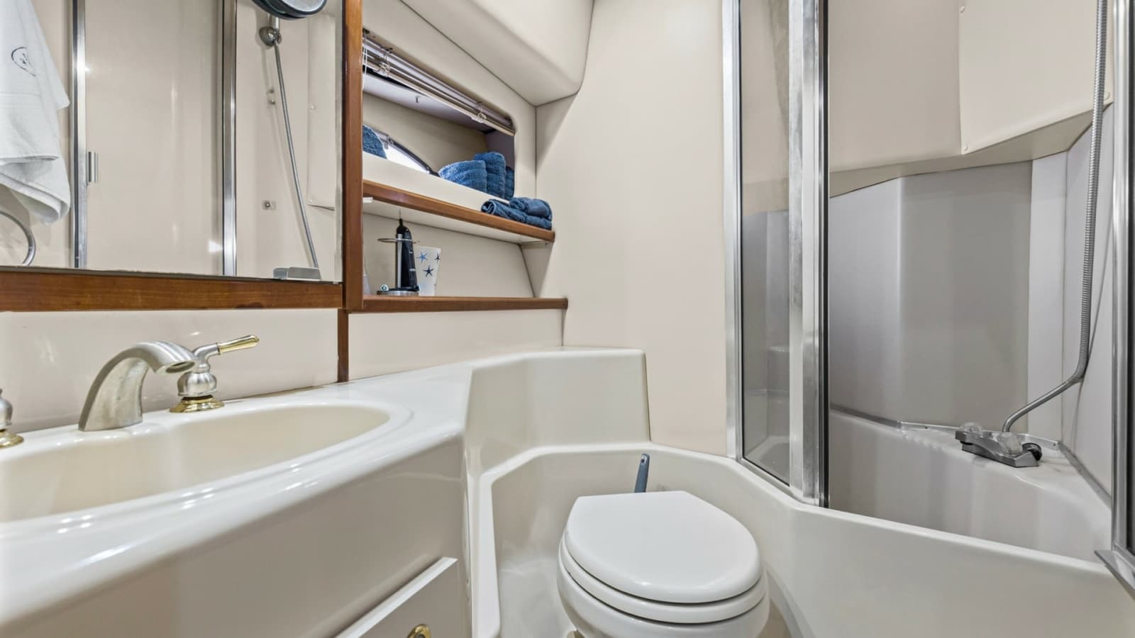 2007 Meridian 490 SE Pilot House - Photo 15
