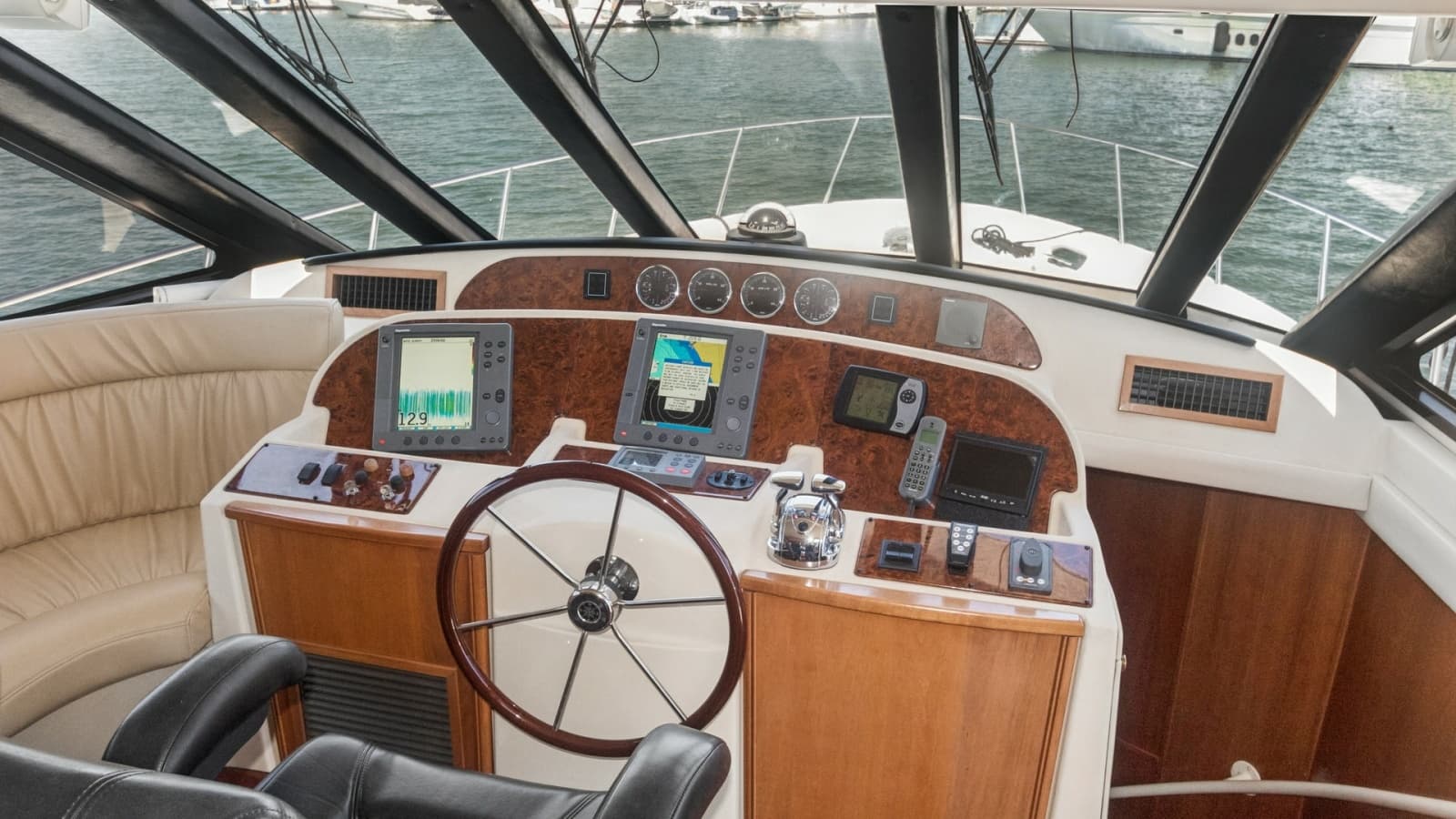 2005 Meridian 540 Pilothouse - Photo 6