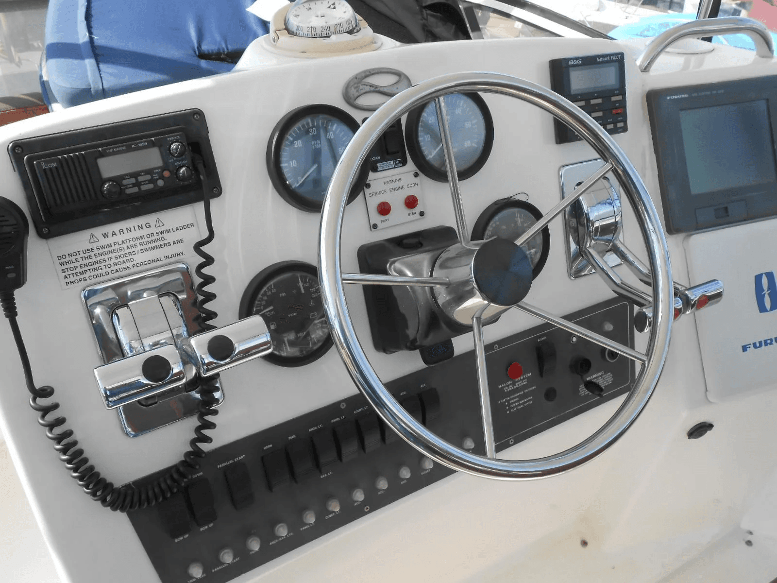 1999 Silverton 352 MY - Photo 5
