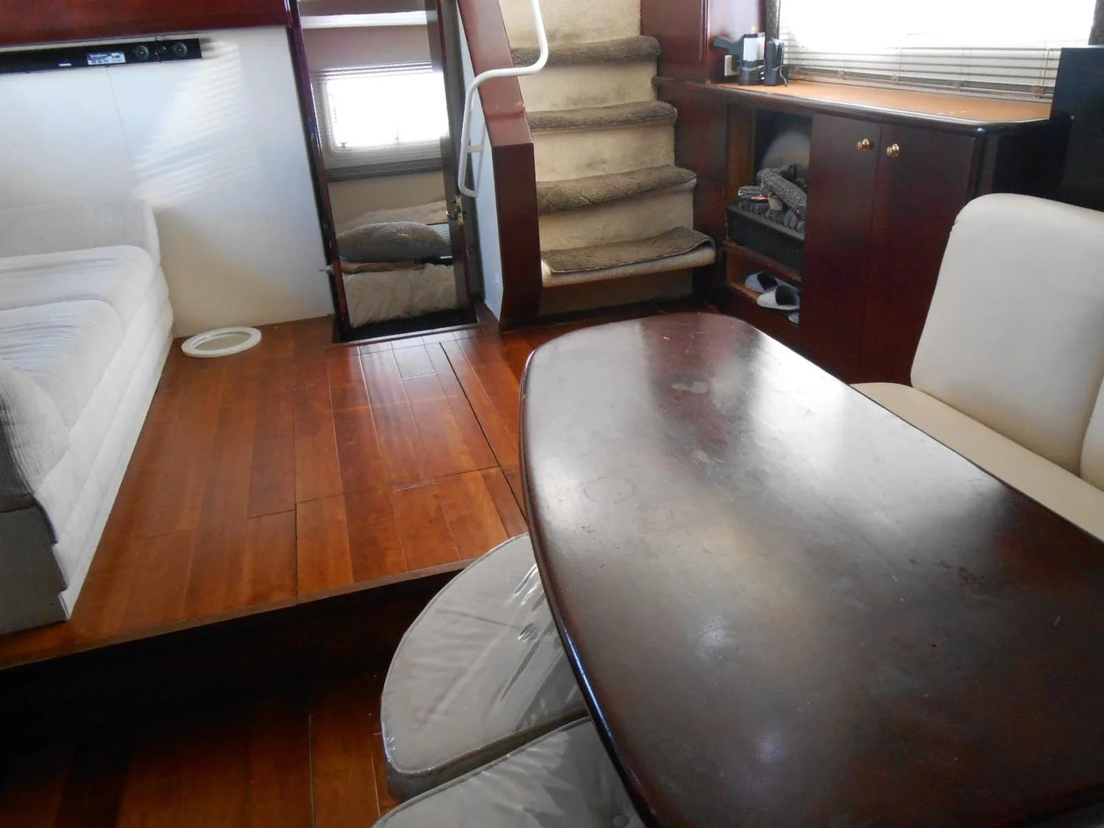 1999 Silverton 352 MY - Photo 14