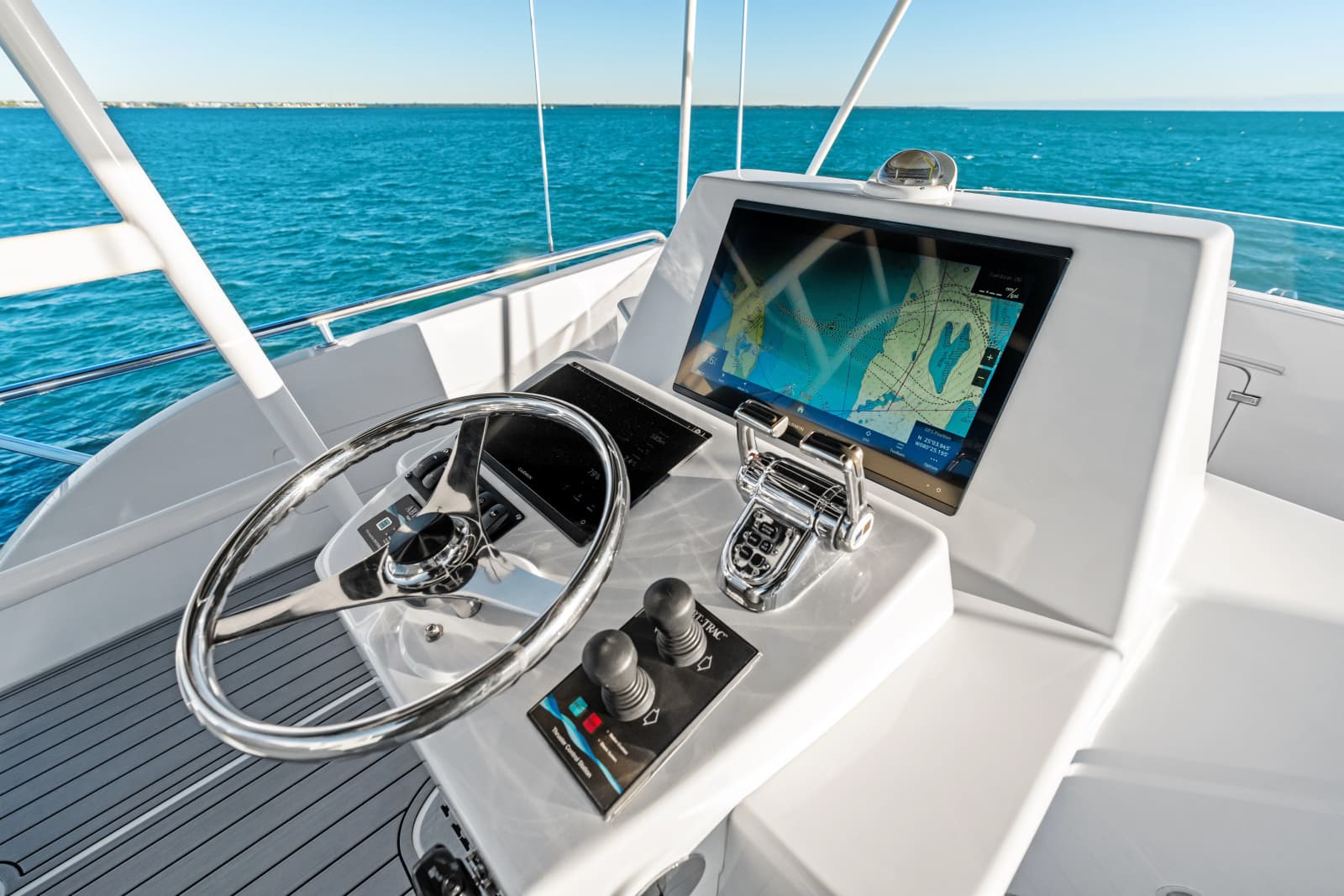 2011 Hatteras Enclosed Bridge - Photo 15