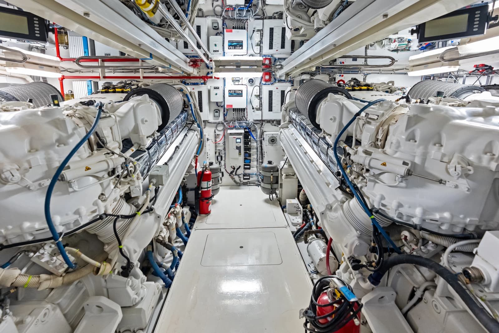 2011 Hatteras Enclosed Bridge - Photo 50