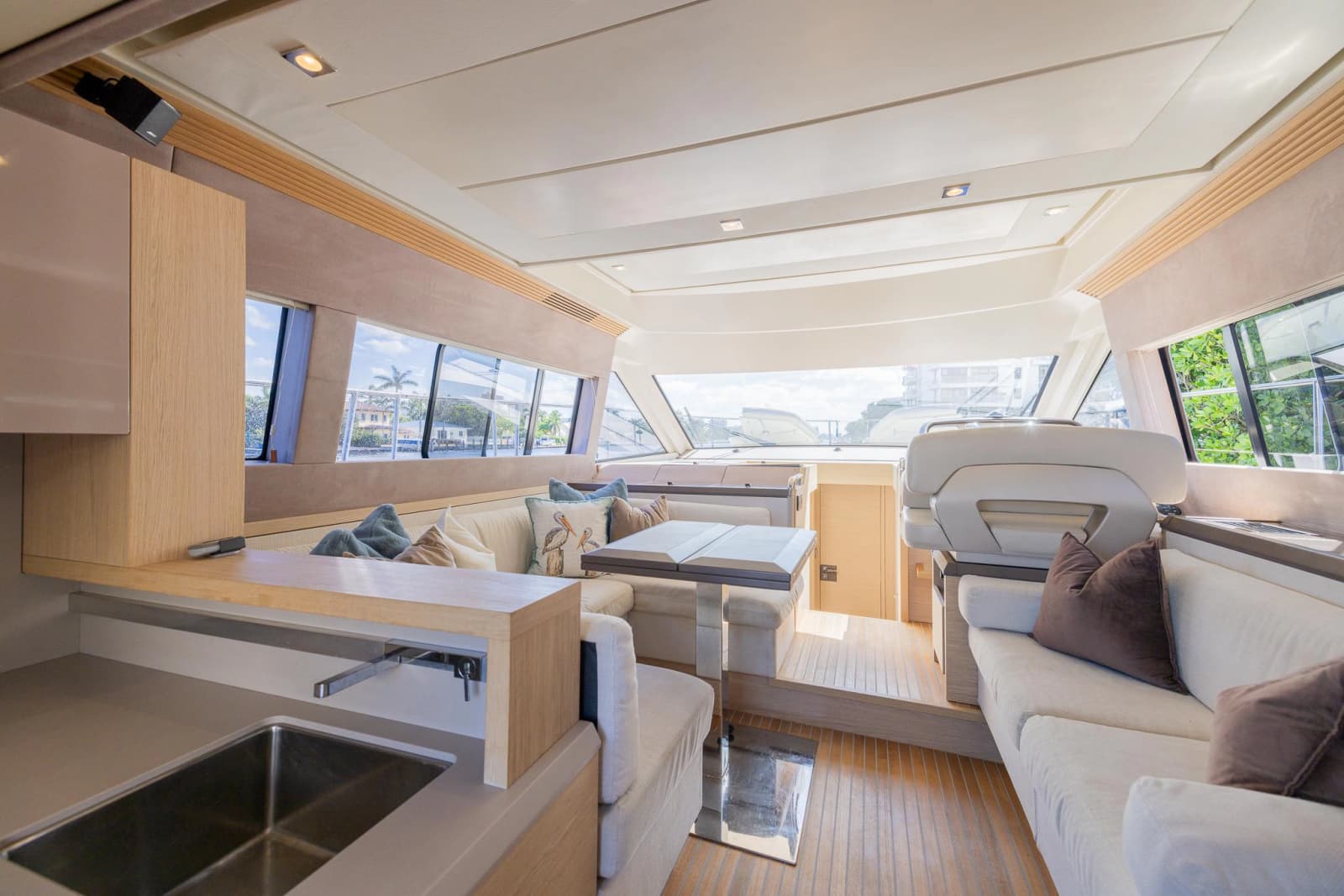 2016 Beneteau Monte Carlo 5 - Photo 16