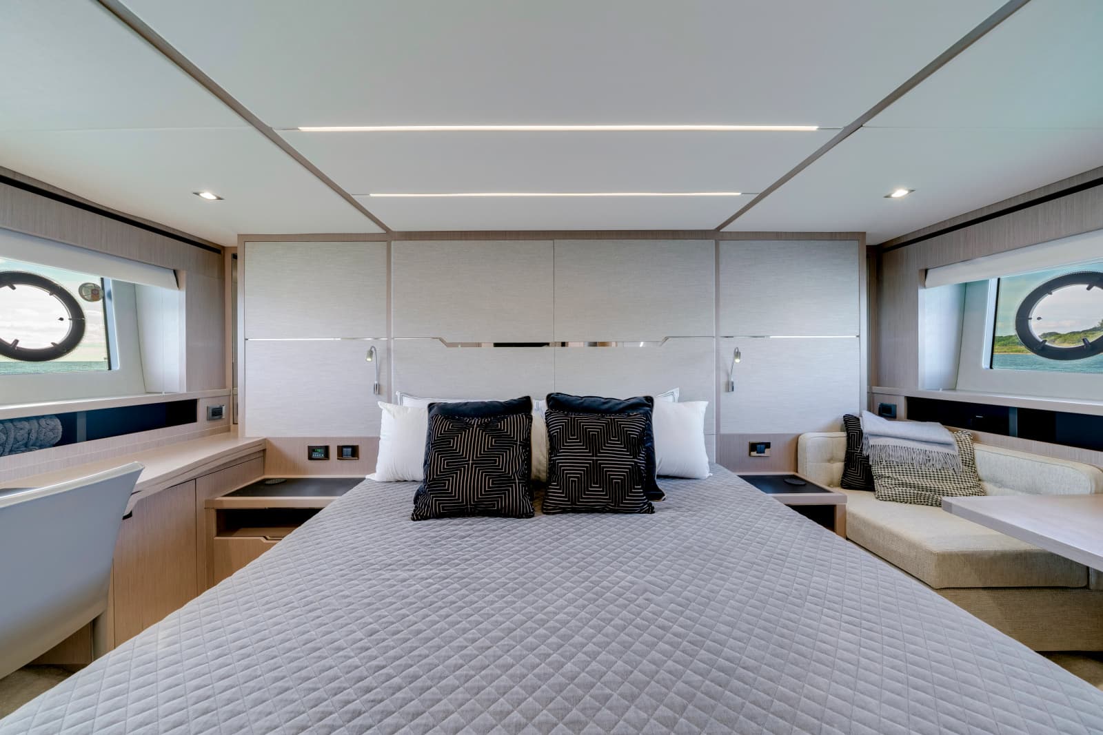 2018 Sunseeker Predator 68 - Photo 52