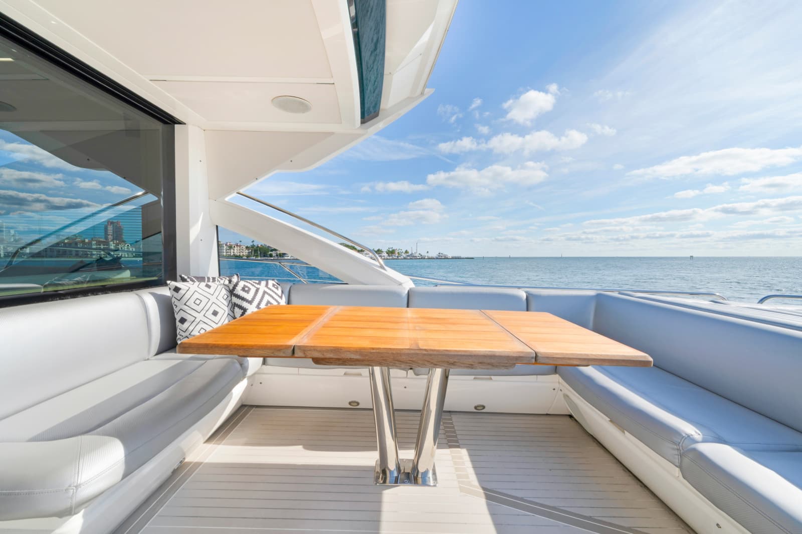 2018 Sunseeker Predator 68 - Photo 20