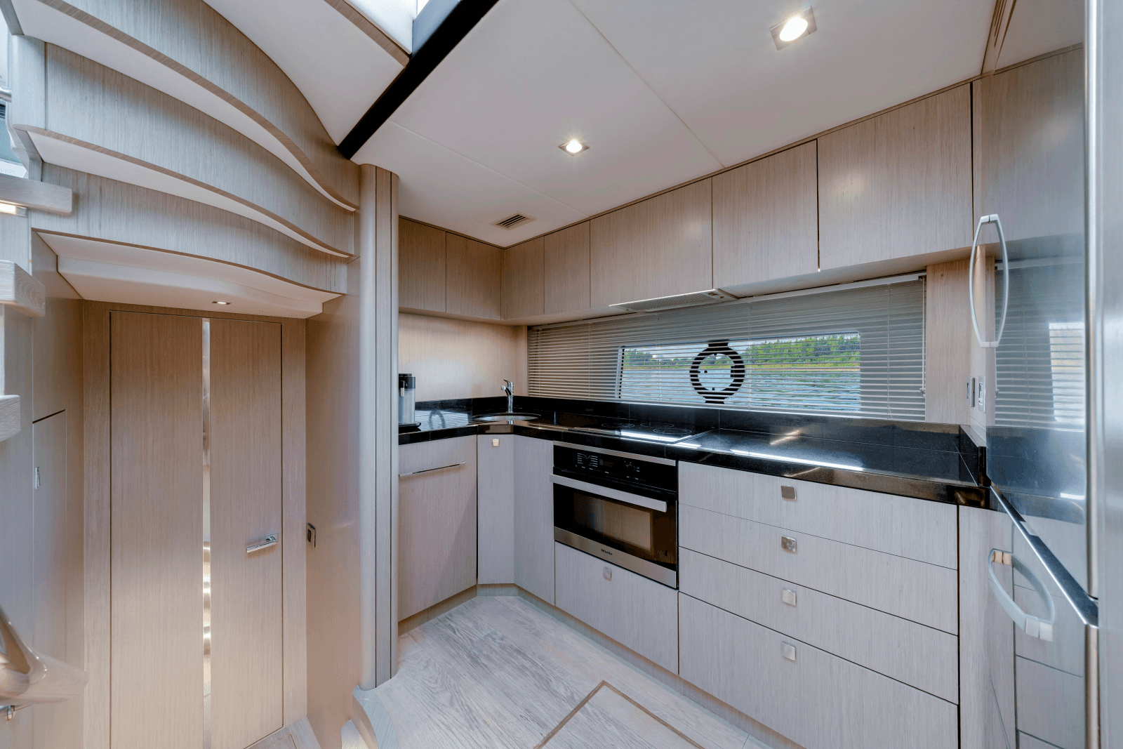 2018 Sunseeker Predator 68 - Photo 56