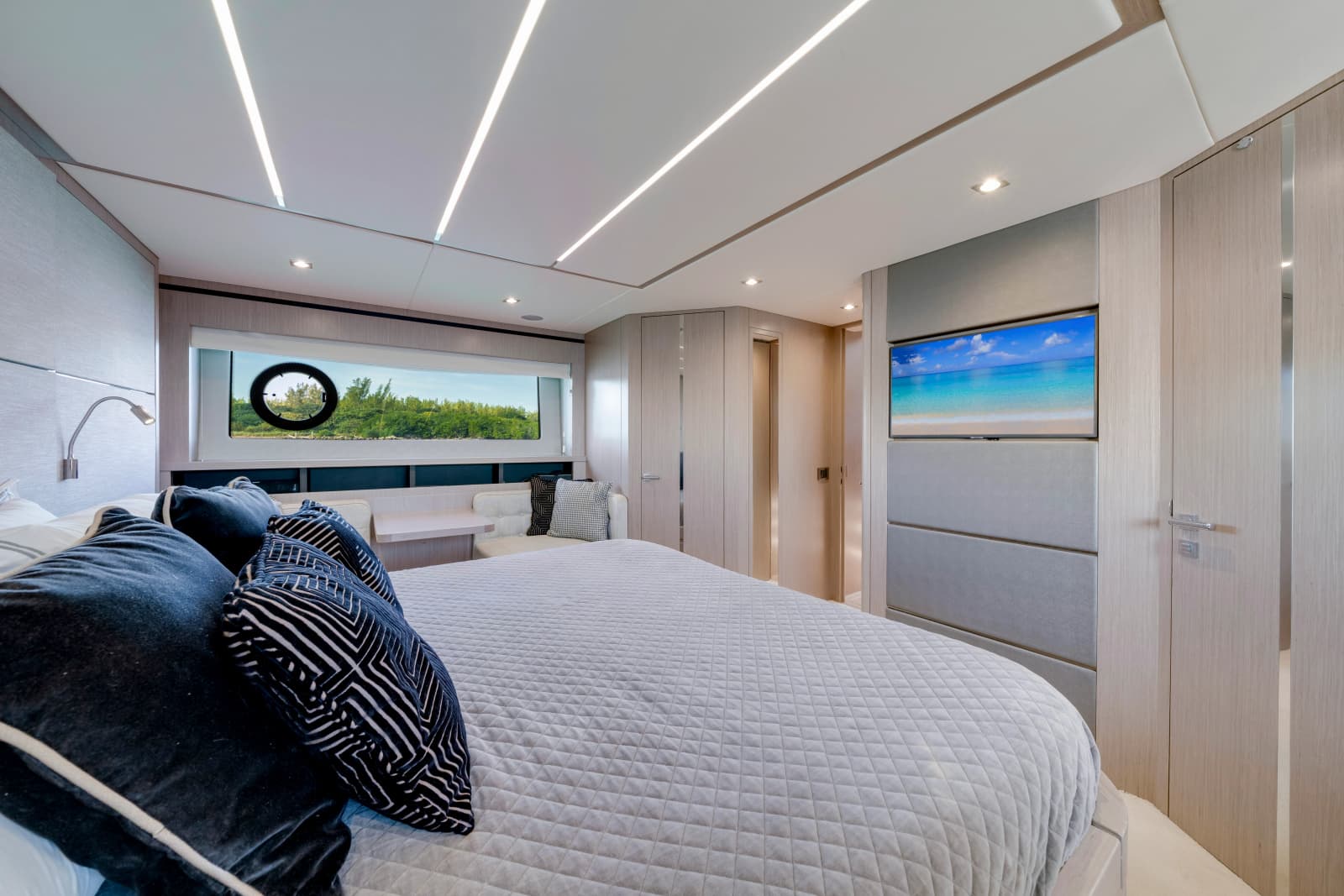 2018 Sunseeker Predator 68 - Photo 50