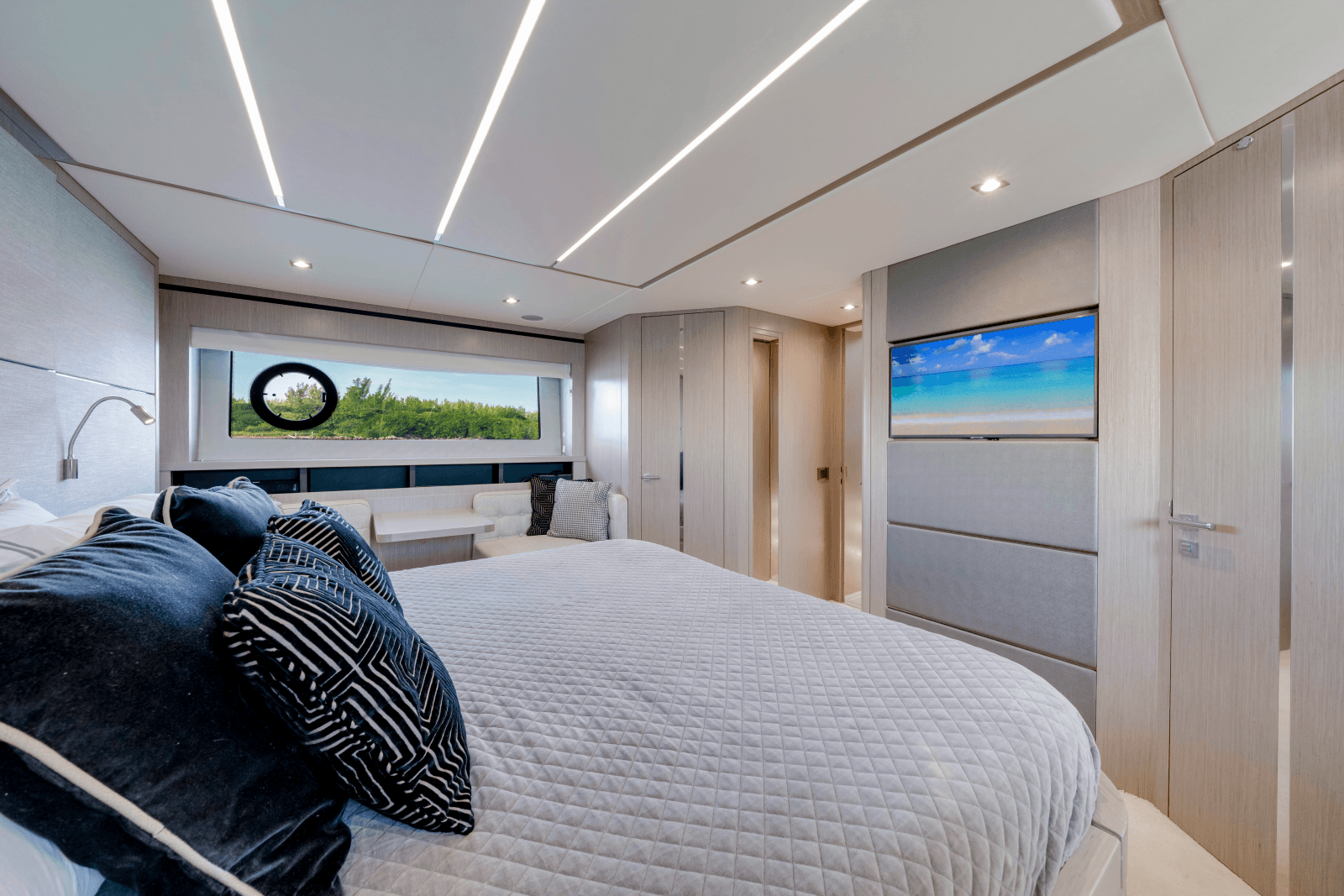 2018 Sunseeker Predator 68 - Photo 50