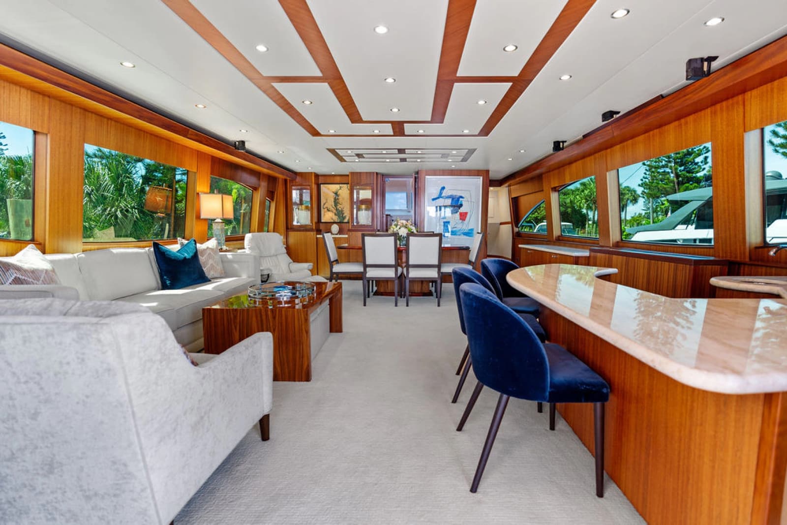 2013 Hatteras 80 Motor Yacht - Photo 7