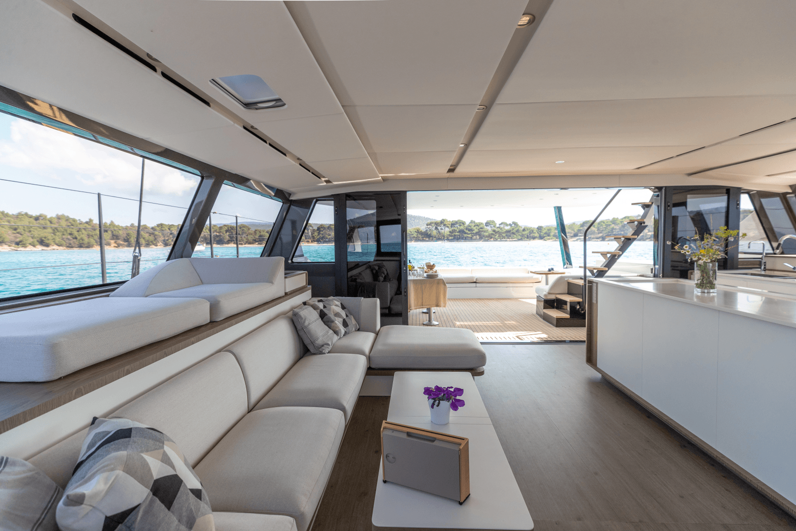 2028 Gunboat 72 - Photo 18